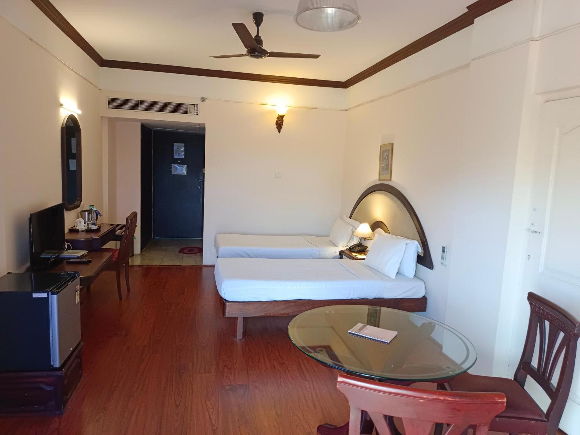 Manuelsons Malabar Palace Kozhikode Exterior photo